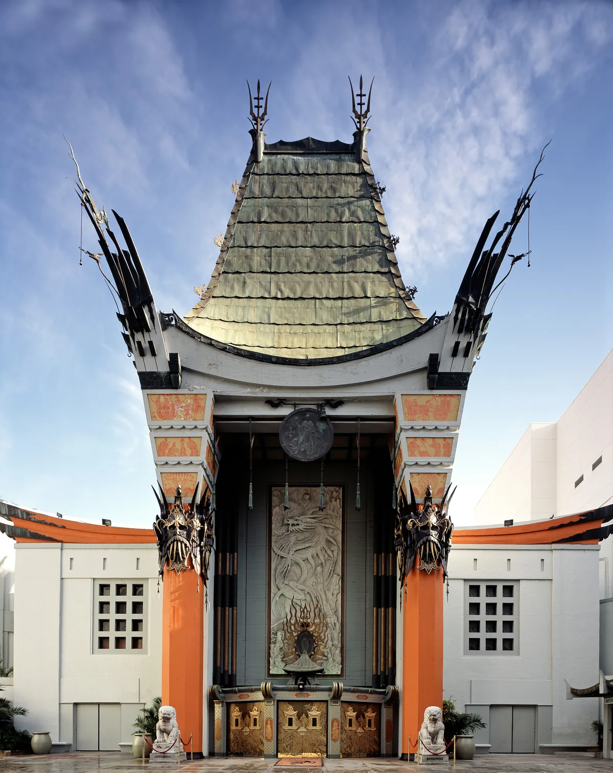 Teatro Chinês — foto canônica via Wikimedia Commons